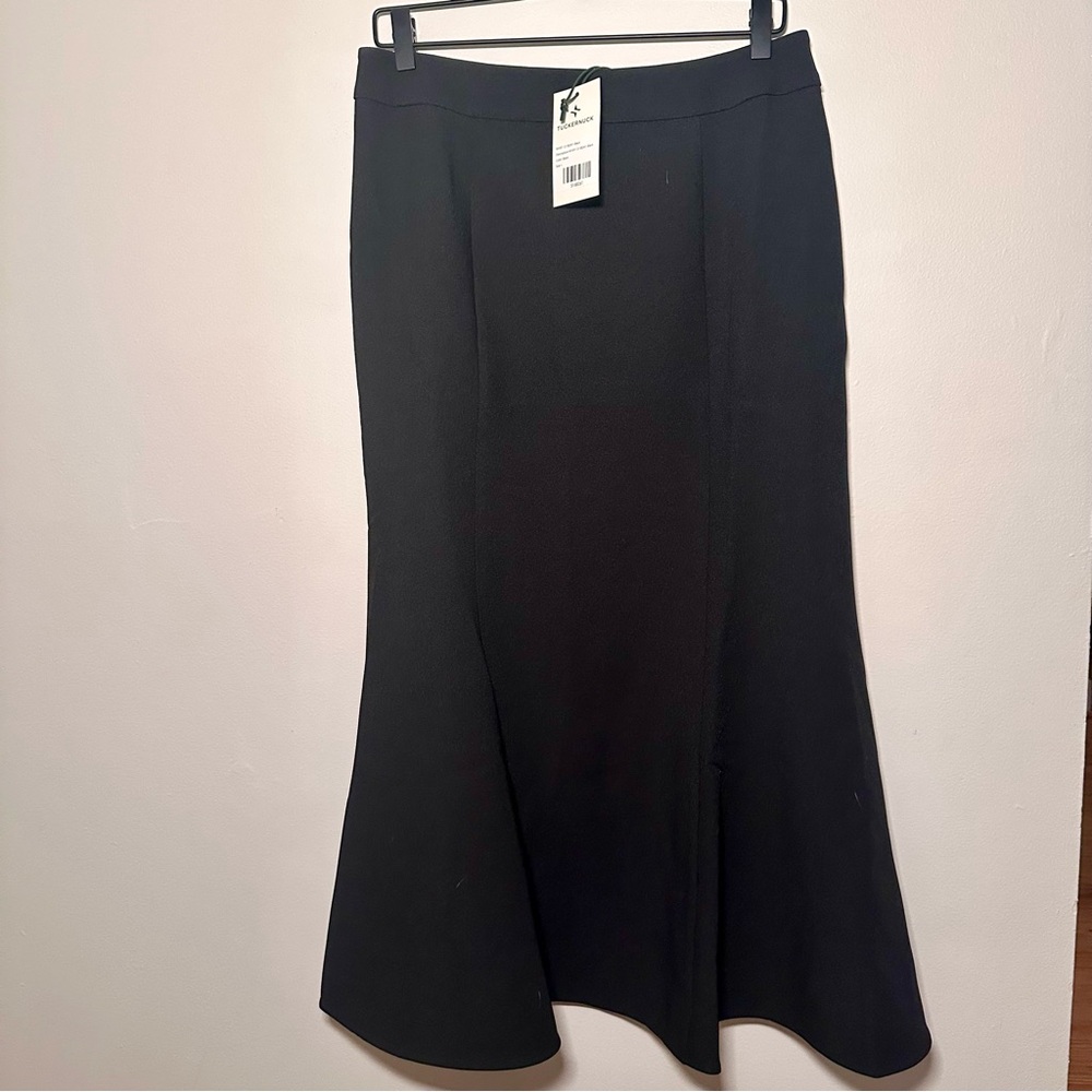 Tuckernuck Classic Black Midi Skirt - Picture 7 of 10